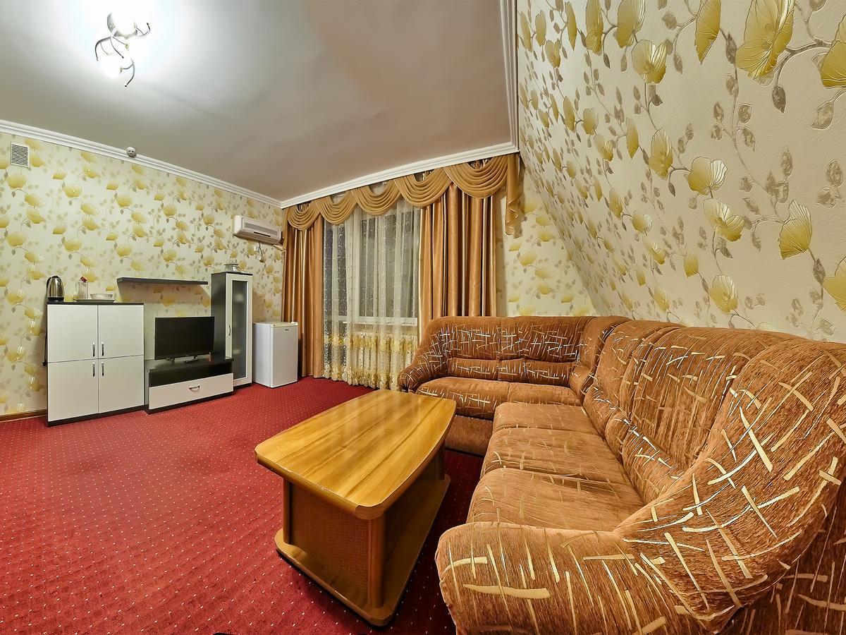 Sanatorium Elite Dnipro Hotel ตรุสคาเวตส์ ภายนอก รูปภาพ