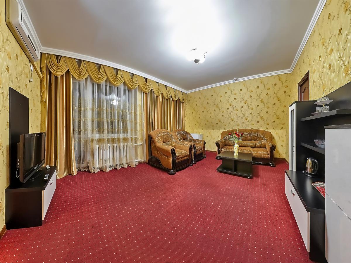 Sanatorium Elite Dnipro Hotel ตรุสคาเวตส์ ภายนอก รูปภาพ