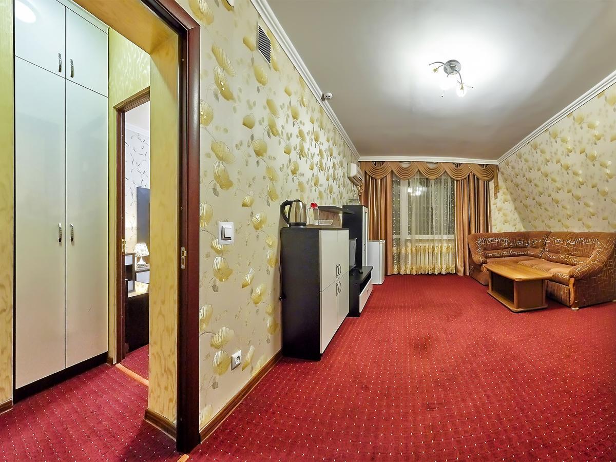 Sanatorium Elite Dnipro Hotel ตรุสคาเวตส์ ภายนอก รูปภาพ