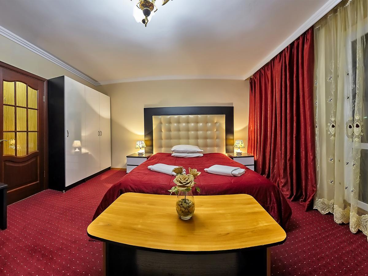 Sanatorium Elite Dnipro Hotel ตรุสคาเวตส์ ภายนอก รูปภาพ